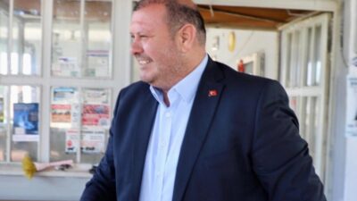 CHP Parti Sözcüsü Müslim Sarı, Menderes Belediye Başkanı İlkay Çiçek'in