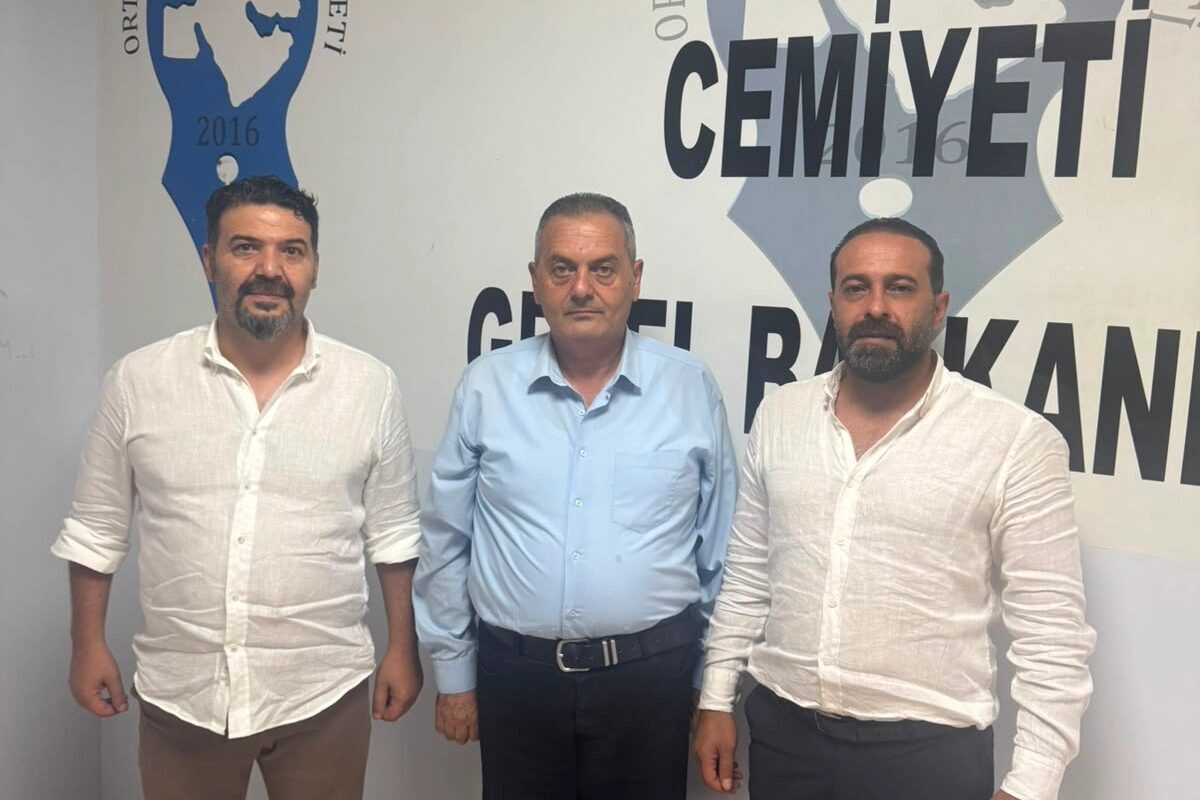 CHP İstanbul 2. Bölge milletvekili adayı Serdar Yılmaz ile Sinan