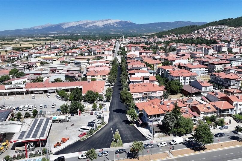 Denizli Büyükşehir Belediyesi, kent genelindeki dönüşüm ve yenileme rüzgarını Tavas
