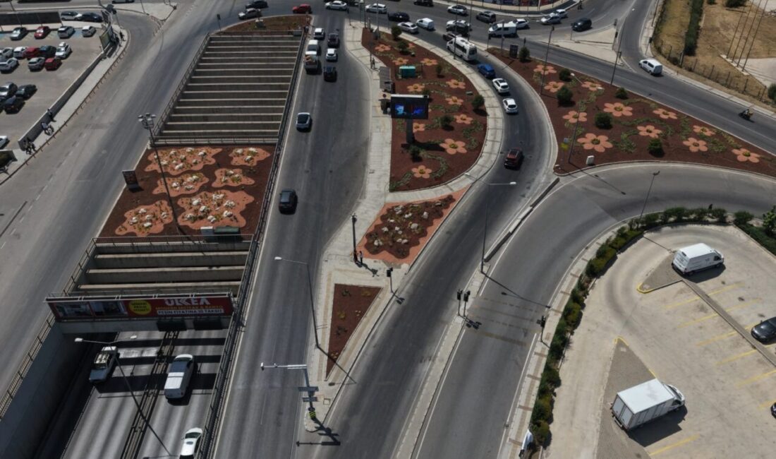 İzmir Büyükşehir Belediyesi, Gaziemir'deki ESBAŞ Kavşağı'nı yaklaşık 3 bin metrekarelik