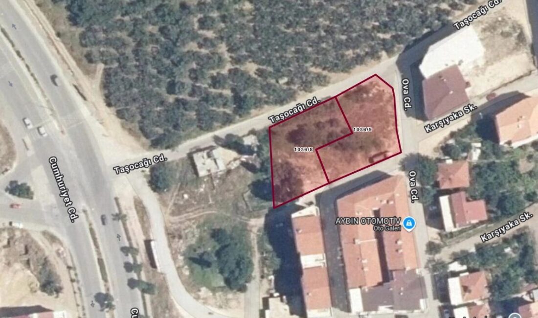 Bursa’nın Gemlik ilçesinde hafriyat çalışmaları sırasında ortaya çıkarılan anıtsal yapı