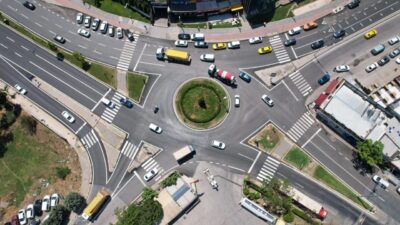 İstanbul Büyükşehir Belediyesi (İBB), yaz dönemi asfalt programı kapsamında İstanbul'un
