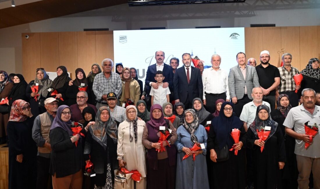 Konya Büyükşehir Belediyesi’nin bugüne kadar kutsal topraklara gidememiş emeklilere ve