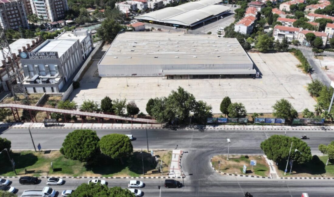 Manisa Büyükşehir Belediyesi, modern kültür merkezi, ticaret alanları ve konutlardan