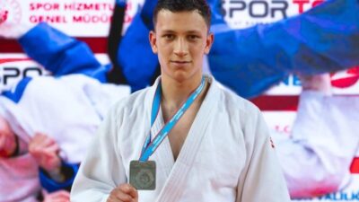 Osmangazi Belediyesporlu sporcular, Arnavutluk'ta gerçekleştirilecek Büyükler Balkan Judo Şampiyonası'nda ay-yıldızlı