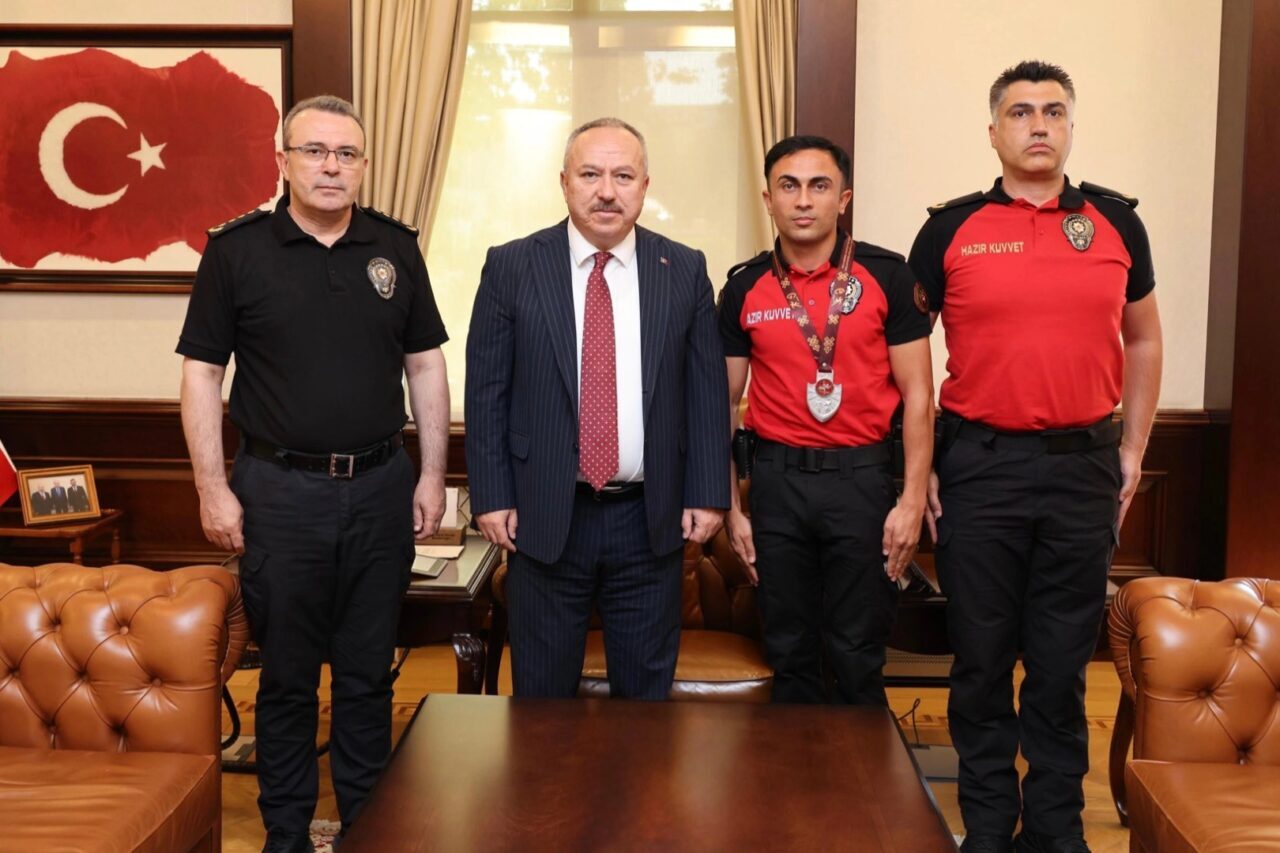 Emniyet Genel Müdürü Ali Fidan, Türkiye Kulüpler Yarışması’nda 200 metre