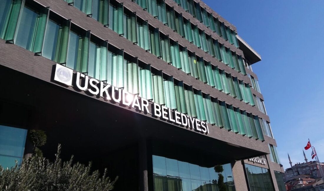 İstanbul Valiliği, "suç işlemek amacıyla örgüt kurma, rüşvet ve irtikap"