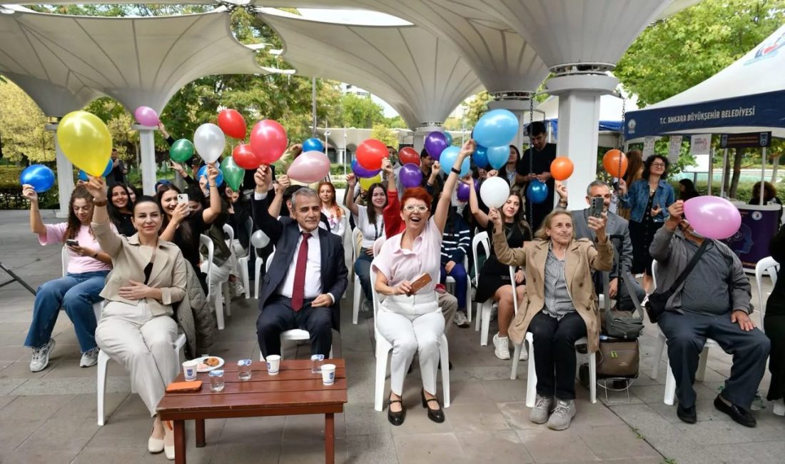 Ankara’da solunum sağlığına dikkat çekildi Ankara Büyükşehir Belediyesi, Dünya Akciğer Günü farkındalık etkinliği düzenledi.