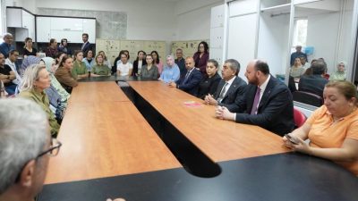 Milli Eğitim Bakanı Yusuf Tekin, Yalova Abdülhamid Han Ortaokulu'nda öğrencilerle