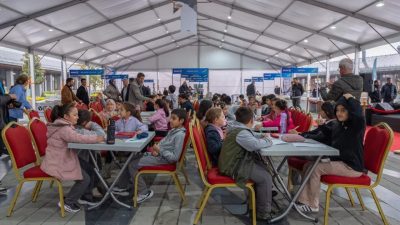 Bursa'da Osmangazi Belediyesi tarafından bu yıl ikincisi düzenlenen Osmangazi Kitap