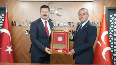Bursa’da Başkan Özel’den Cumhur İttifakı’nda güç birliği mesajı Bursa'da Yenişehir Belediye Başkanı Ercan Özel, MHP Bursa İl Başkanlığı