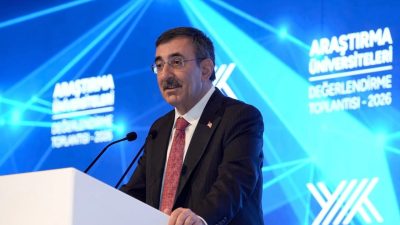 Cumhurbaşkanı Yardımcısı Yılmaz, araştırma üniversitelerinin performansını değerlendirdiklerini belirterek, yeni dönemde