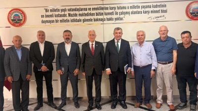 CHP heyeti, TÜED yönetimiyle görüşerek emeklilerin ekonomik ve sosyal taleplerini
