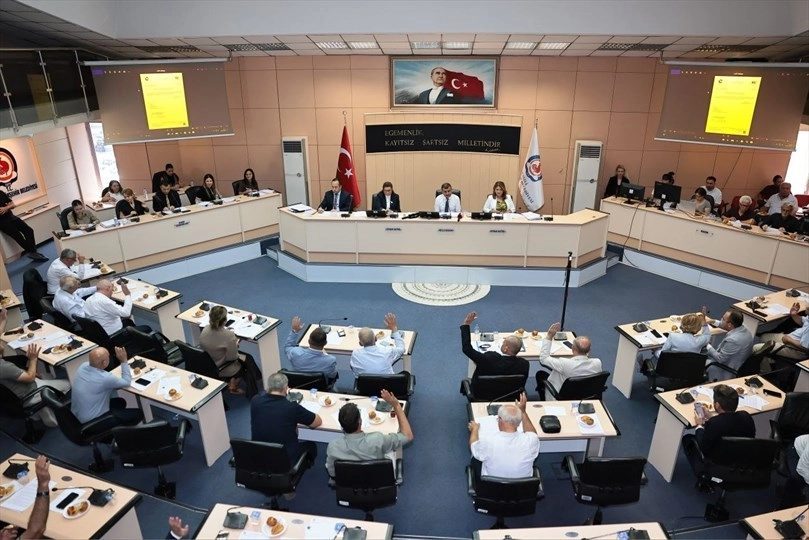 Denizli Meclisi’nde ulaşım, üretim ve kentlilik gündemde Denizli Büyükşehir Belediyesi Eylül Ayı Meclis Toplantısı’nda ulaşım yatırımlarından tarımsal