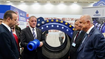 İstanbul Büyükşehir Belediyesi'nin Yenikapı’daki toplantısında İSKİ’nin içme suyu, atık su,