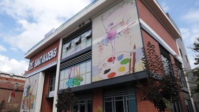 İzmit’in yeteneklileri belli oldu İzmit Belediyesi Sanat Akademisi Müzik Bölümü’nün yetenek sınavında başarılı olan