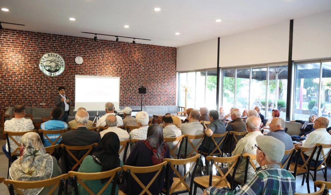 Kayseri Talas’ta alzheimer bilgilendirme programı Kayseri Talas Belediyesi, toplum sağlığı açısından önemli bir konu olan