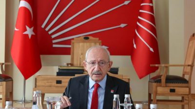 CHP Genel Başkanı Kemal Kılıçdaroğlu, “yedili borsa çeteleri” ifadesini kullanarak