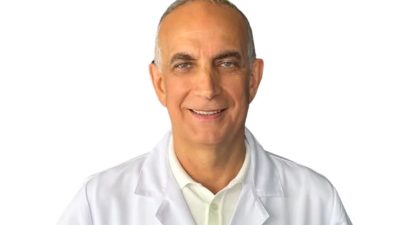 Op. Dr. Şeref Kayabaş’tan ‘göz muayenesi’ uyarısı Op. Dr. Şeref Kayabaş, göz hastalıklarında erken tanının görme kaybını