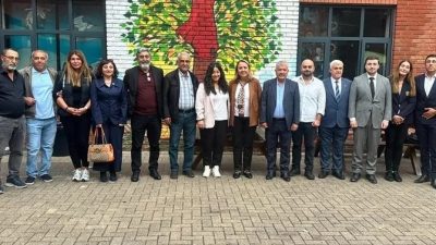 CHP Genel Başkan Yardımcısı Semra Dinçer, Londra'da geçici yönetim sürecindeki
