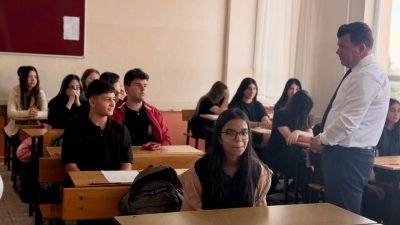 Keşan İlçe Millî Eğitim Müdürü Sercan Kemik, Keşan Lisesi’ni ziyaret