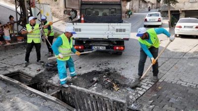Şanlıurfa Büyükşehir Belediyesi ŞUSKİ Genel Müdürlüğü ekipleri, kış ayları öncesinde