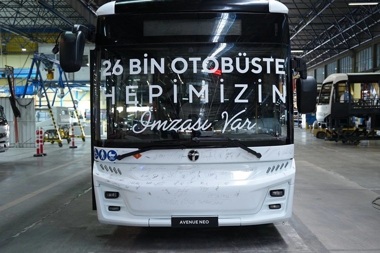 TEMSA’nın 26 bininci otobüsü banttan indi TEMSA, 26 bininci otobüsünü banttan indirdi. Şirketin uzun yıllara dayanan