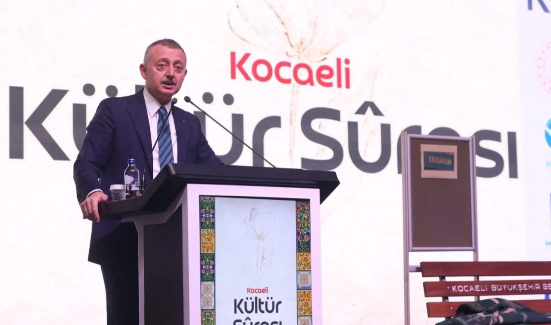 Başkan Büyükakın’dan Kocaeli’nin kültür vizyonu için çağrı Kocaeli Büyükşehir Belediye Başkanı Tahir Büyükakın, kentin kültürel mirasını korumak