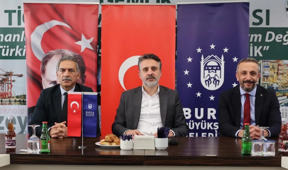 Başkan Vekili Biba’dan Gemlik’e ‘en güzel hizmet’ sözü Bursa Büyükşehir Belediye Başkan Vekili Şahin Biba, ilçe ziyaretleri kapsamında