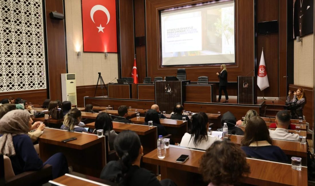 Belediye personeline öfke eğitimi Keçiören Belediyesi, çalışanlarının mesleki ve kişisel gelişimlerini desteklemek, hizmet kapasitesini