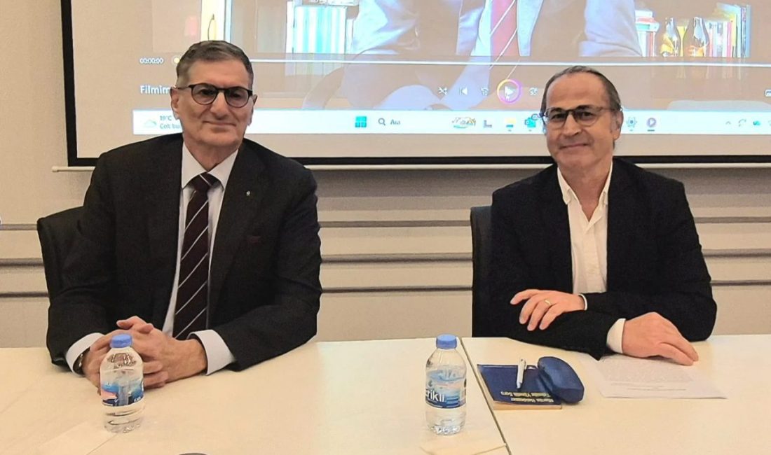 BUSİAD’da ‘Felsefe Söyleşileri’ sürüyor Bursa Sanayicileri ve İşinsanları Derneği (BUSİAD), Bursa Uludağ Üniversitesi ve