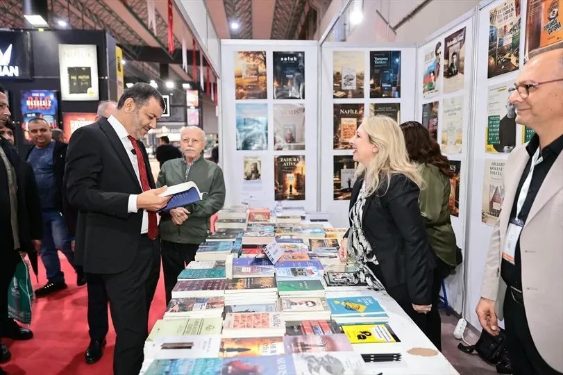 Denizli Büyükşehir Belediyesinin ev sahipliğinde, TÜYAP organizatörlüğünde ve Türkiye Yayıncılar