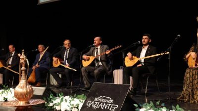 Gaziantep Büyükşehir Belediyesi tarafından düzenlenen Âşıklar Bayramı, Türkiye’nin farklı şehirlerinden