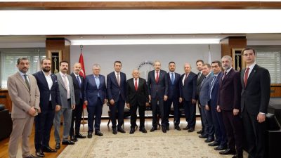 Kayseri Büyükşehir Belediye Başkanı Dr. Memduh Büyükkılıç, seçimlerde güven tazeleyerek