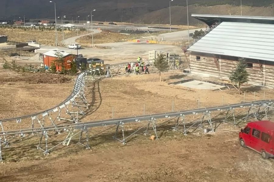 Kayseri Büyükşehir Belediyesi, Erciyes Kayak Merkezi’ni 12 ay boyunca yaşayan