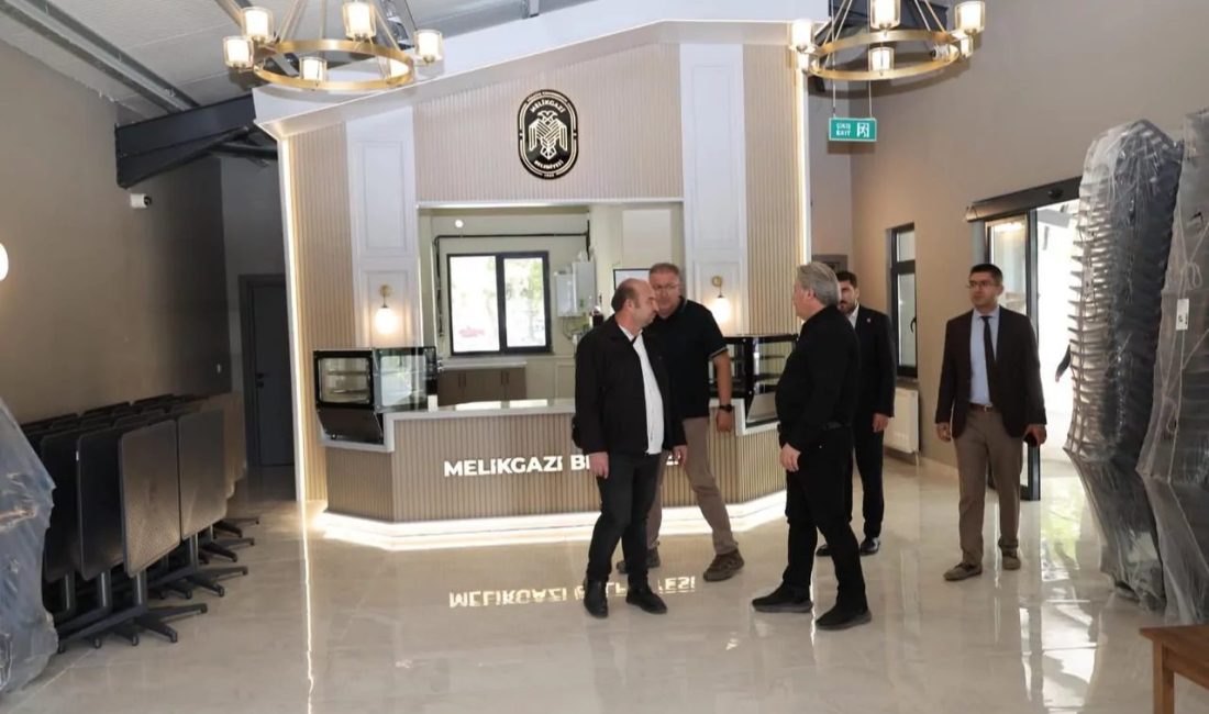 Osmanlı ve Selçuklu Mahallesi’ne kazandırdığı yatırımlar ve hizmetlerle mahallelerin ihtiyaçlarını