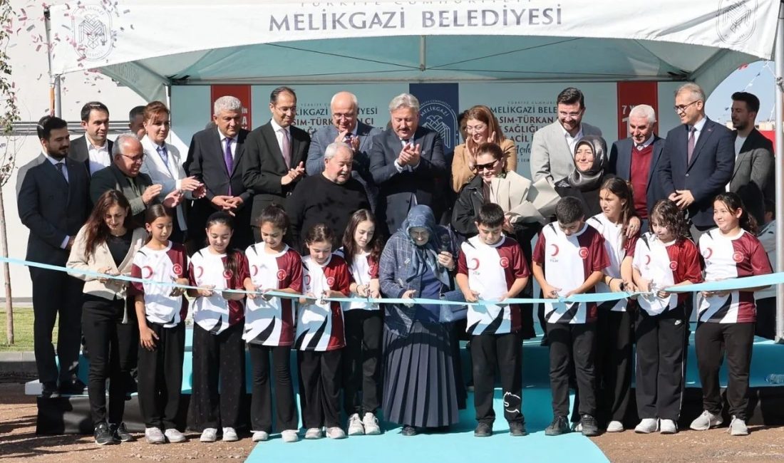 Kayseri Melikgazi’den yeni bir sağlık yatırımı Açılıştan açılışa koşan Kayseri Melikgazi Belediyesi, ilçeye kazandırdığı sağlık yatırımlarına