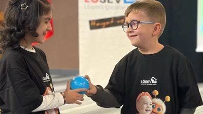 Lösemi ve kanser tedavisi gören çocukların eğitim ve sosyal gelişimini