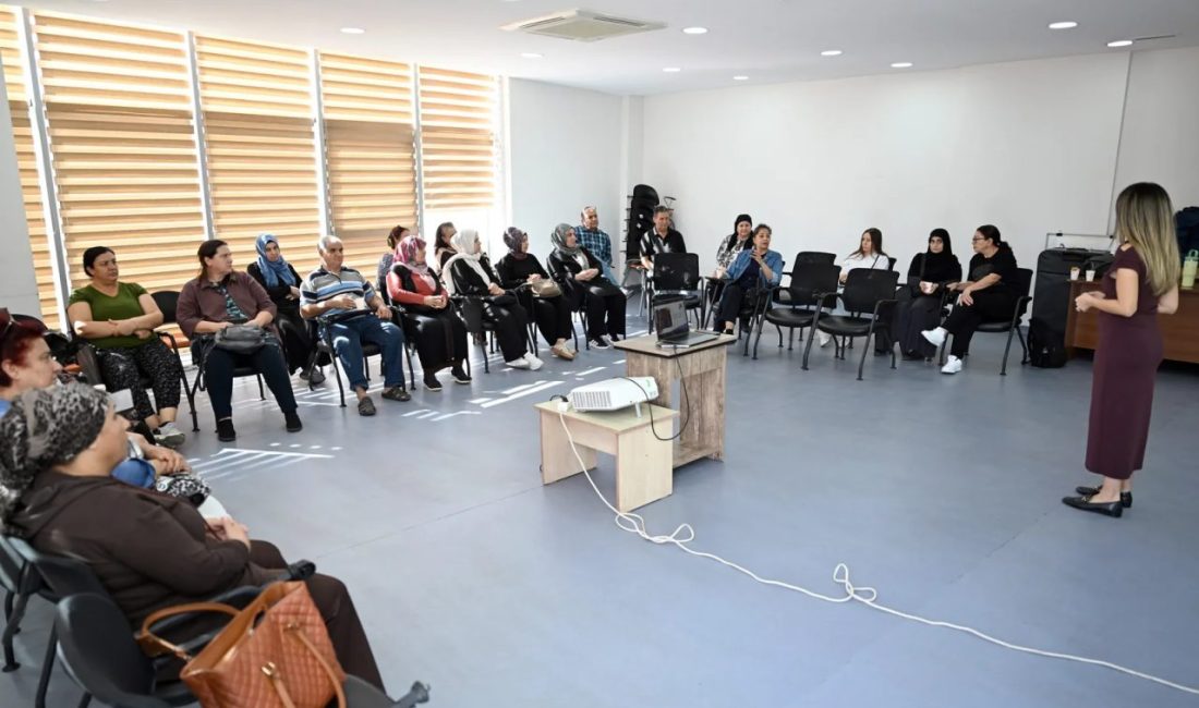 Mersin’de ailelere güvenli internet eğitimi Mersin Büyükşehir Belediyesi, özel gereksinimli bireylerin yaşam kalitesini artırmaya yönelik