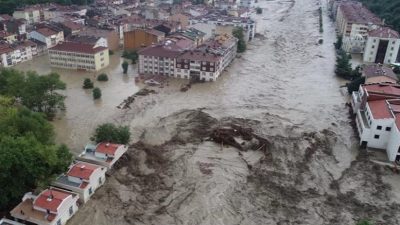 Selin ardından ev ve iş yerlerine dönerken yalnızca hasara değil,